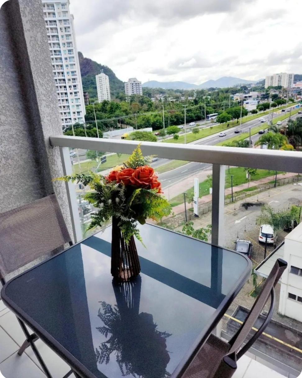 Two-Bedroom Apartment City View